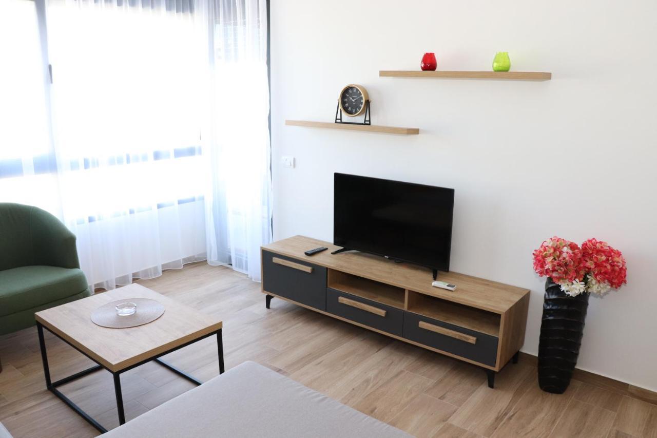Eagles Apartments & Suites Улцинь Экстерьер фото